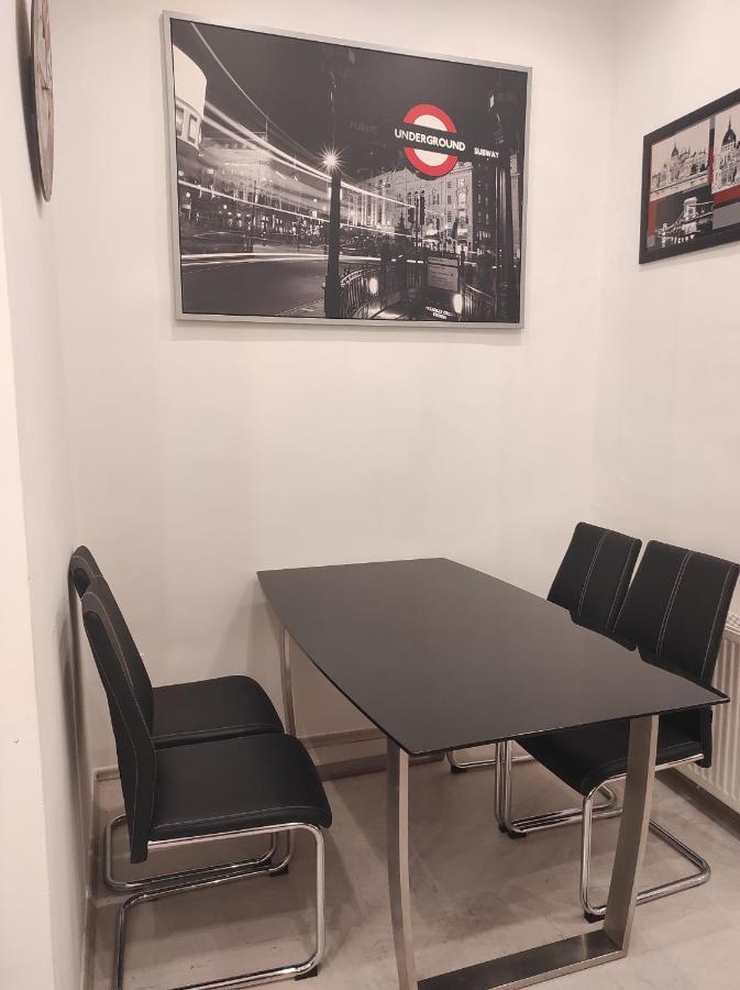 Marianna Apartment Budapest Luaran gambar