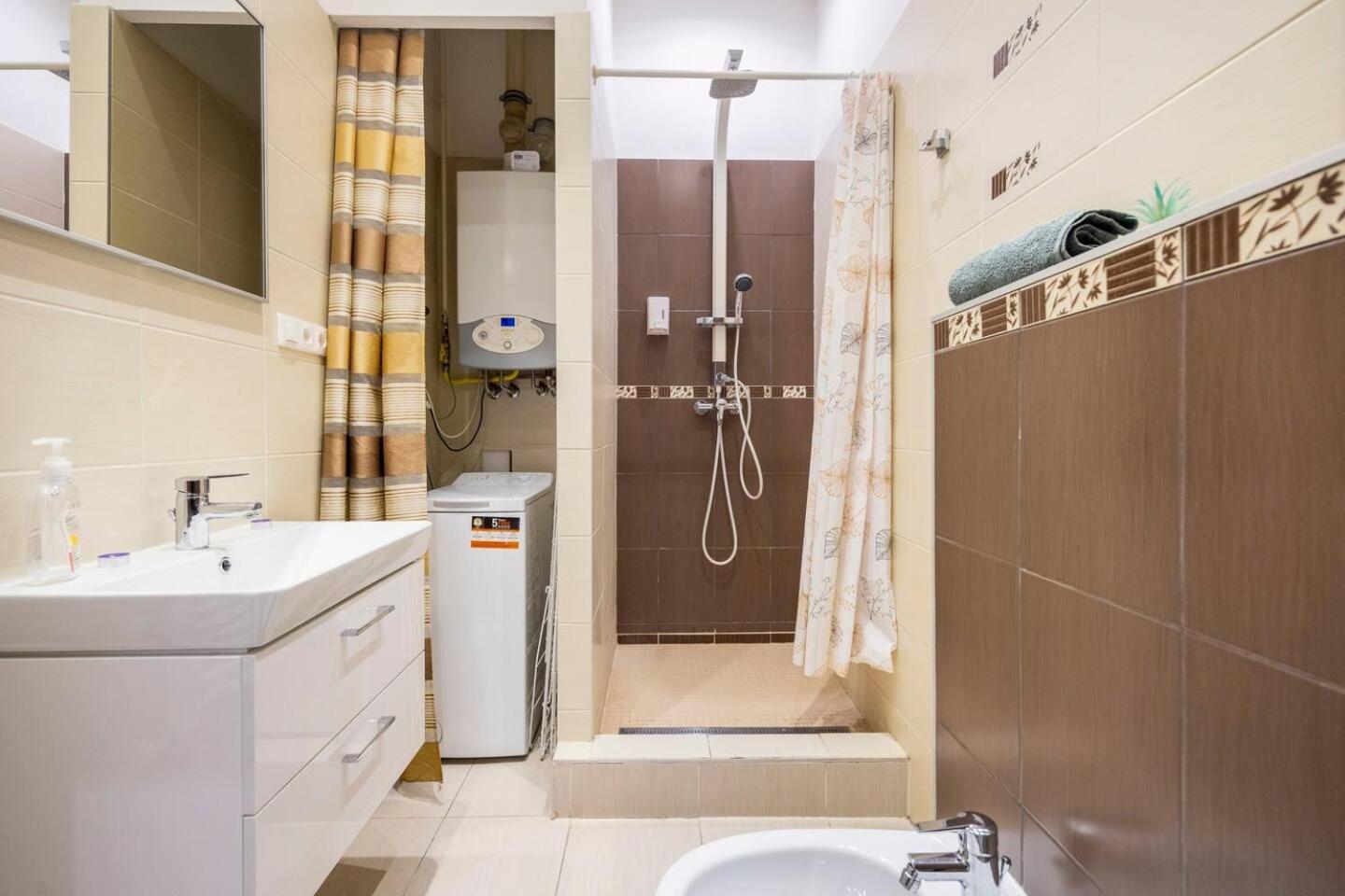 Marianna Apartment Budapest Luaran gambar