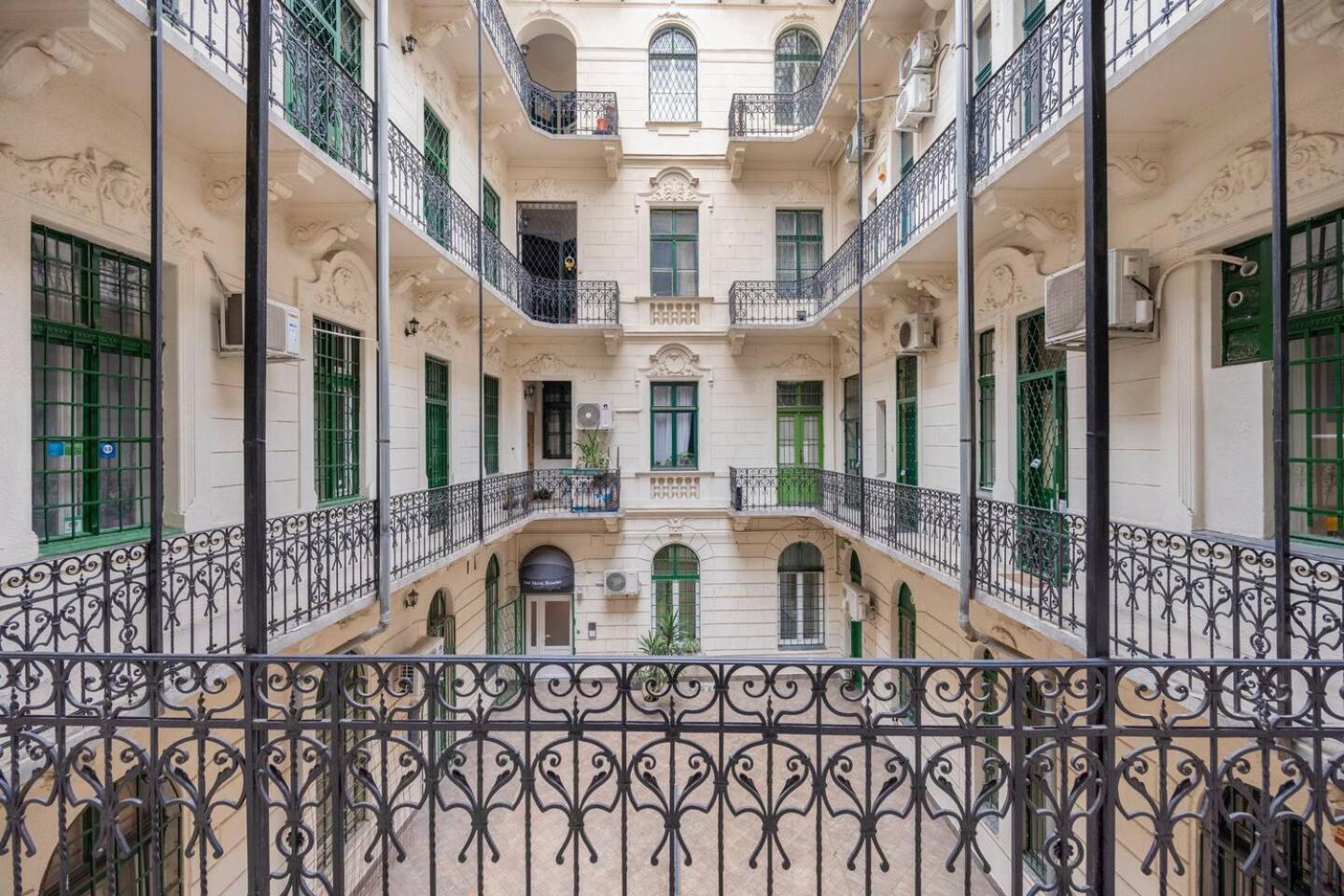 Marianna Apartment Budapest Luaran gambar